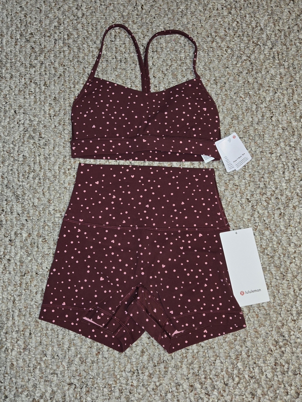 NWT Scattered Heart Red Bundle Bra/Shorts Women's Size 4